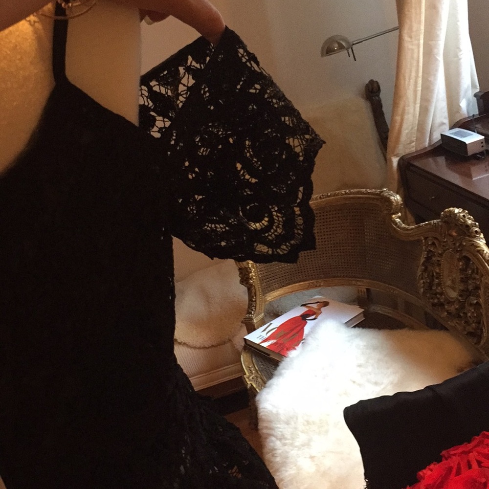 🍃❤️Pretty in Lace - Picture 4 of 6